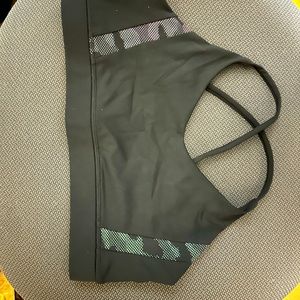 Zyia Reflective crop set worn once